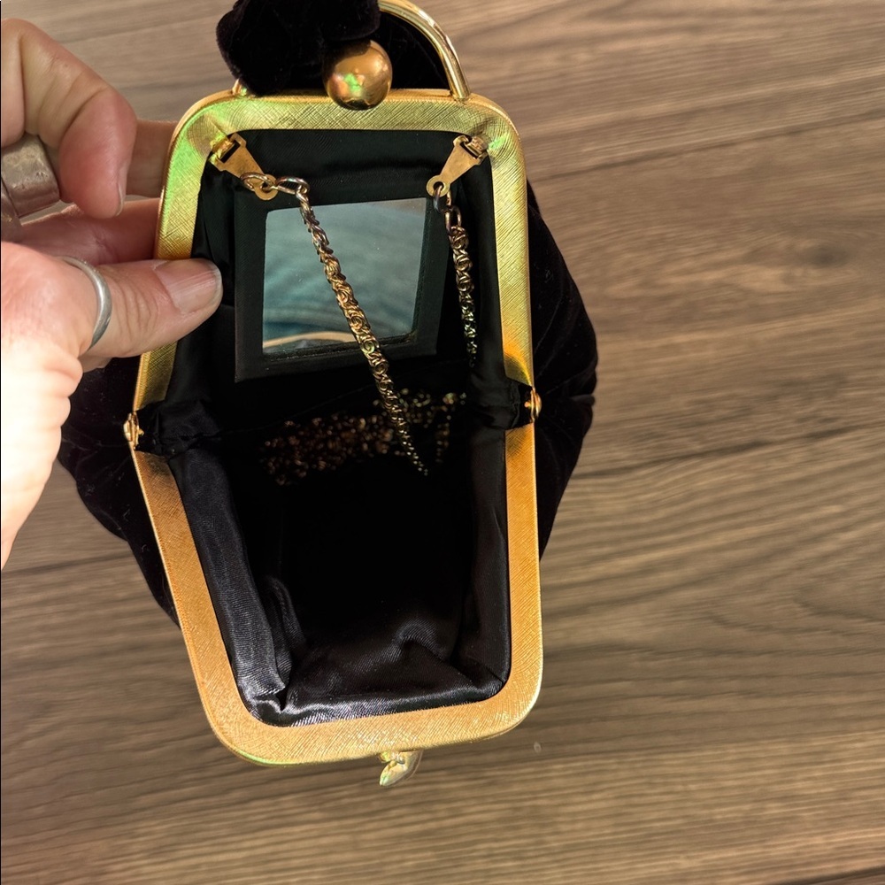 Chic Black Velvet Wristlet with Gold Accents gorgeous gold heart accent - Picture 3 of 12